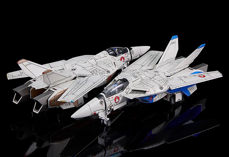 ハセガワ 1/72 VF-A バルキリー 柿崎機 塗装済 完成品(マクロス)｜売買されたオークション情報、yahooの商品情報をアーカイブ公開 -  オークファン マクロス